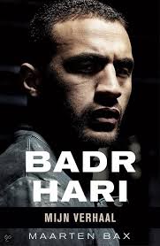 Arie boomsma spreekt hari aan de vooravond badr hari, you like him or you don't. Nieuwe Rage Badr Hari Komt Binnenkort Uit Badr Hari Kickboxing Muay Thai