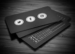 This business card design can be used by all the business owners who are into the food industry. 25 Awesome Business Cards Inspiration Social Media Business Cards Media Business Cards Business Card Design Inspiration