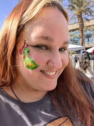 All right, BIG Picklesburgh post coming. Lots of images here, but Just  wanted to share my favorites. I probably won't go back during the festival  since I spent over 10 hours there