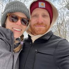 I'd know where to buy a gift card for Teacher Appreciation week👍