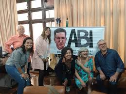 Nova direção atrai jornalistas para a ABI