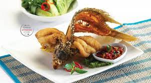 Mulai dari hidangan kuah segar tumis hingga sajian sambal ayam kemangi yang pedas dan menggoda. Resep Gurami Goreng Sambal Kemangi