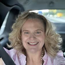 Who makes the call when a ball is hit towards a player's chest in  pickleball?