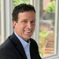 Dennis Vitt's Instagram, Twitter & Facebook