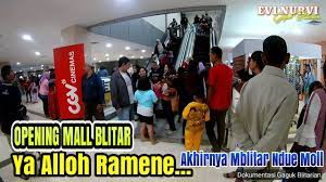 Blitar holiday rentals blitar holiday packages blitar flights blitar restaurants blitar attractions blitar shopping. Blitar Town Square Ya Allah Akhirnya Blitar Punya Mall Part 2 Youtube