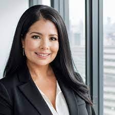 Anna Espina's Instagram, Twitter & Facebook