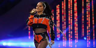 Becky G Becomes The New Meme Queen As She Promotes Latest Single Dollar Becky G Outfits Becky G Becky G Concert