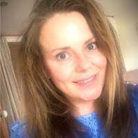 Victoria Hyland's Instagram, Twitter & Facebook