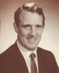 Kirk Pendleton's Instagram, Twitter & Facebook