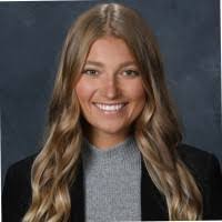 Samantha Feinstein's Instagram, Twitter & Facebook