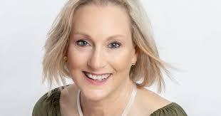 The New Portrait Of Leadership: Randi Levin On Strategies to Shape Yourself  Into A Modern Masterpiece