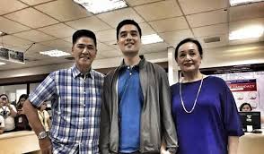 Coney reyes and vic sotto drive the audience wild. Vico Sotto S Fans Are Ruining His Political Career Getrealpundit