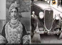 Maybe you would like to learn more about one of these? An Indian King Used Rolls Royce Cars For Collecting Garbage In 2021 Rolls Royce Used Rolls Royce Royce