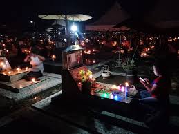 We did not find results for: Paskah Tradisi Unik Pejiarah Bermalam Di Makam Pemerintah Kota Palangka Raya