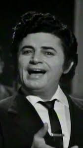 Antonio Molina; Cantares, Lauren Postigo "el grito largo quejumbroso e  interminable"#copla #cantares