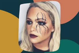 While we receive compensation when you click links to pa. 11 Pretty Halloween Eye Makeup Ideas To Try Hellogiggles