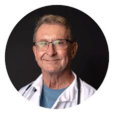 Meet Our Veterinarians in Sarasota, FL