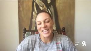 Through tragedy, arizona women's basketball head coach adia barnes and the team grow stronger. Adia Barnes Pregnant During A Pandemic
