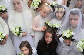 Nicht nur das wissen über diese aufgezählten situationen macht den türkischen fotografen zum besten hochzeitsfotografen für türkische hochzeiten. Ein Turkischer Fotograf Schreibt Geschichte Ein Faustschlag Gegen Kinderehen Politik Stuttgarter Nachrichten