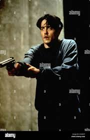 Extreme Measures Year 1996 Director Michael Apted Hugh Grant Stock Photo -  Alamy