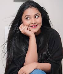 Yeh Hai Mohabbatein" Sohail Promises To Help Ruhi (TV Episode 2017)