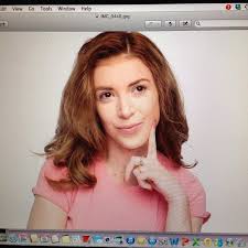 Just dropping new headshots 😌