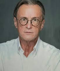 I Ought to Be in Pictures at Desiderio's