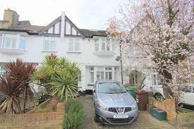 View details of cromwells estate agents ltd's location, listed properties for sale and rent and more besides. Cromwells Estate Agents Official Website