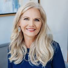 Virginia Rountree's Instagram, Twitter & Facebook