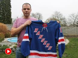Filip chytil (born 5 september 1999) is a czech professional ice hockey centre currently playing for the new york rangers of the national hockey league (nhl). Filip Chytil Zari V Nhl Tata Rostislav Drzi Palce Doma Zlin Cz