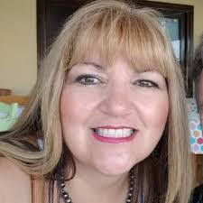 Kristen Pound's Instagram, Twitter & Facebook