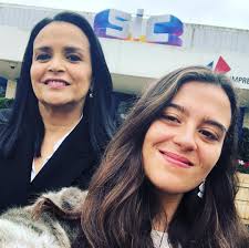 Fátima campos ferreira, pedro pinto, olivier costa e ainda ff, rúben madureira, sissi martins. Alberta Marques Fernandes Boa Sorte Sic Na Tua Nova Casa Mais Televisao