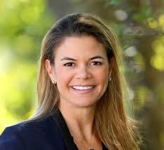 Tara Geraghty's Instagram, Twitter & Facebook