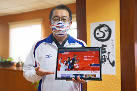 Jun 24, 2021 · 體育署代表商業發展研究院副所長李世珍說，國內新冠肺炎疫情嚴峻，教育部日前推出「運動紓困4.0」措施協助運動產業，補貼對象包括室（外. Gbksc6d4fqy9rm