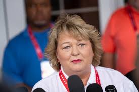 Lawmaker urges state prison workers to tell her about immigrants