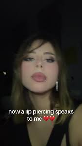 🐣 (@megatronanastation)