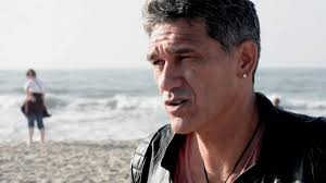 An interview with Robert Teriitehau