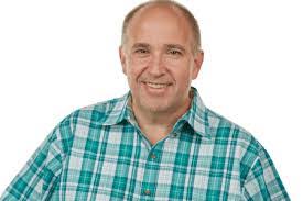 Kevin Link's Instagram, Twitter & Facebook