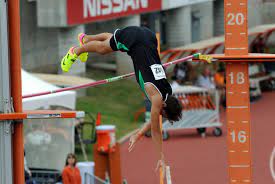 Alan webb (born january 13, 1983, in ann arbor, michigan) is an american former track and field athlete and former triathlete.he holds the american national record in the mile, with a time of 3 minutes 46.91 seconds. Dyestat Com News Coaches Weigh In On Pole Vault Prodigy Mondo Duplantis
