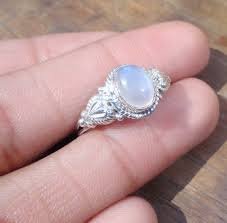 Silver Gemstone Ring Rainbow Moonstone Silver Ring Moon Stone Ring Designer Ring Moonstone Ring Silver Rainbow Rin Stone Rings Gemstone Rings Ring Designs