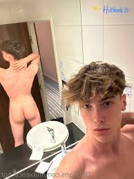 Maxence [ maxence_hot ] Onlyfans leaked photo 12398810 on Hotleaks.tv