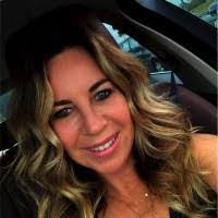 Elise Marvin's Instagram, Twitter & Facebook