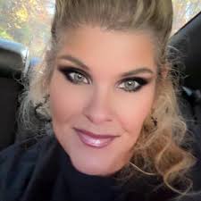 Rebekah "Becky" Stokes was named Senior Vice President, Chief Financial  Officer of Thomaston Savings Bank following the retirement of former CFO,  Mark Blum. Please join us in congratulating Becky!