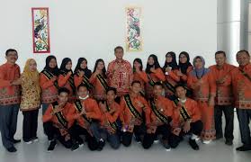 Forum ini dibuat sebagai sarana peningkatan kompetensi pemuda dan mahasiswa dalam rangka menyiapkan pemimpin masa depan dan wadah. Pemprov Kalteng Ikuti Forum Anak Nasional Dan Hari Anak Nasional 2019 Di Makassar Multimedia Center Provinsi Kalimantan Tengah