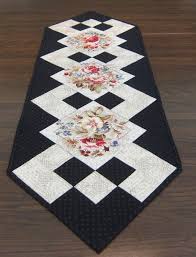 Black And White Table Runner Black And White Table Runner With Flowers By Quiltinggranny Black And White Table Runner With Flowers 13 Quilted Table Runners Table Quilts Table Runners