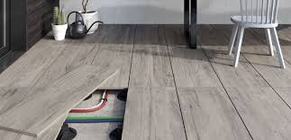 Marazzi fliesen holzoptik terrasse, einsetzbar womglich sogar als fortfhrung des innenbereichs. Steinzeug In Holzoptik Die Fliesen Hard Soft Ceramica Rondine