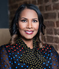 Yvette Darby's Instagram, Twitter & Facebook