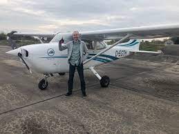 Easy to purchase and install. Selber Fliegen Pilot Fur Einen Tag Cessna 172 Flugschule Born 2 Fly Gmbh