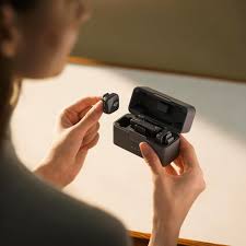 DJI Mic Mini (2 TX + 1 RX + Charging Case), Wireless Microphone for  iPhone/Camera/Android, Ultralight, Detail-Rich Audio, 48h Use, Noise  Cancelling, ...