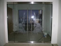 The robust office glass door available on the site for sale are some of the most secure and tough ones that can not only offer safety to the properties but can these sturdy and trendy office glass door are made of optimal quality materials that are grade a and are loaded with some fascinating features. Modern Office Front Glass Door Design